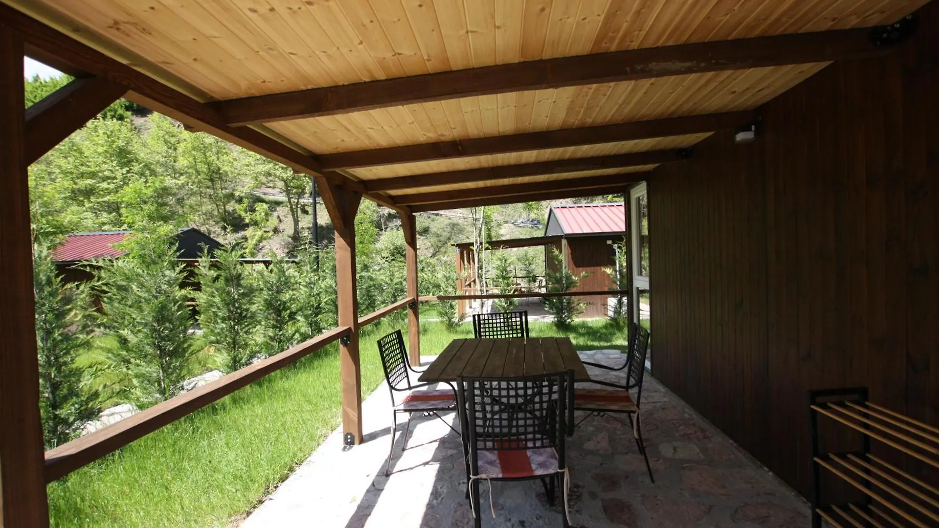 Lodge Lugina E Shengjergjit ,Bujtinat Villa Tirana